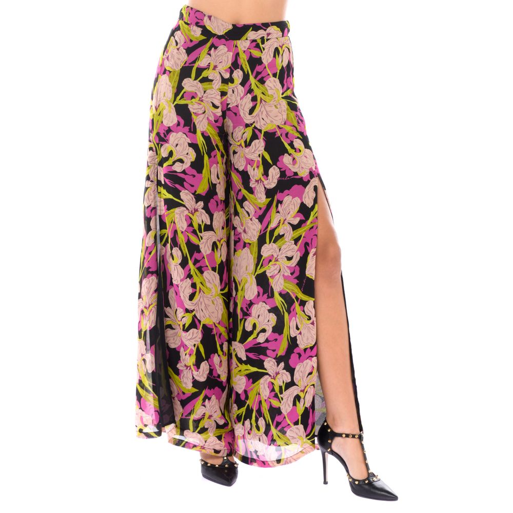 Luxury women’s designer skirt – tailored pencil, flowing midi, premium fabric from iconic fashion brands.
