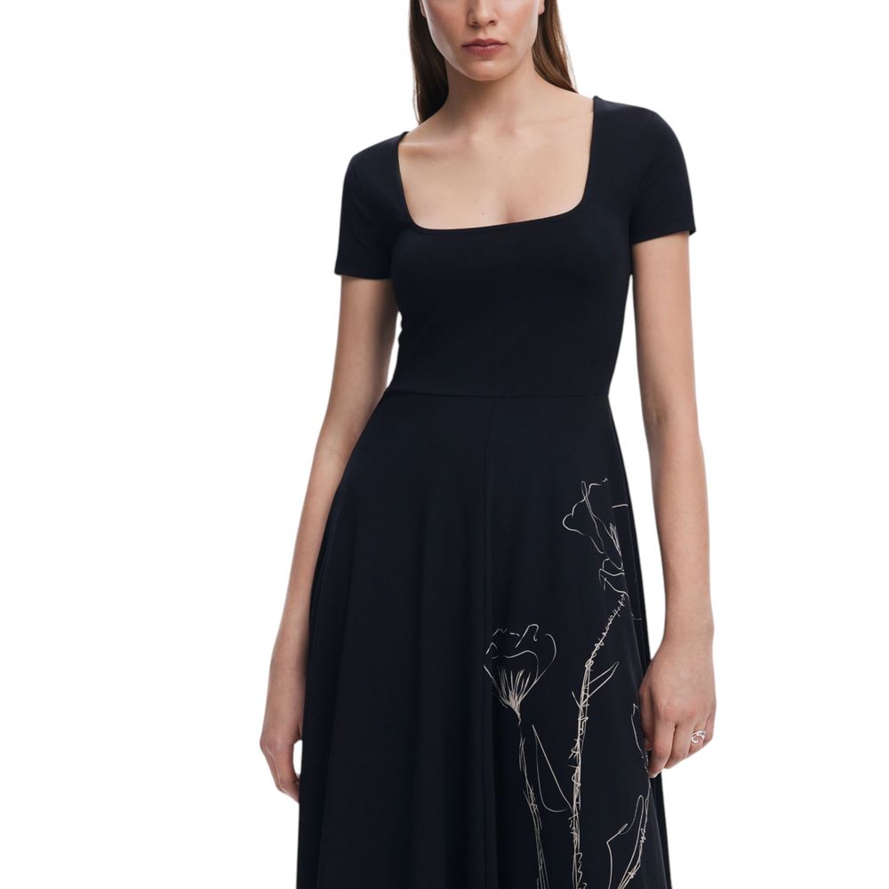 Luxury women’s designer dress – evening gown, midi dress, premium fabric, elegant and sophisticated style from top fashion brands.