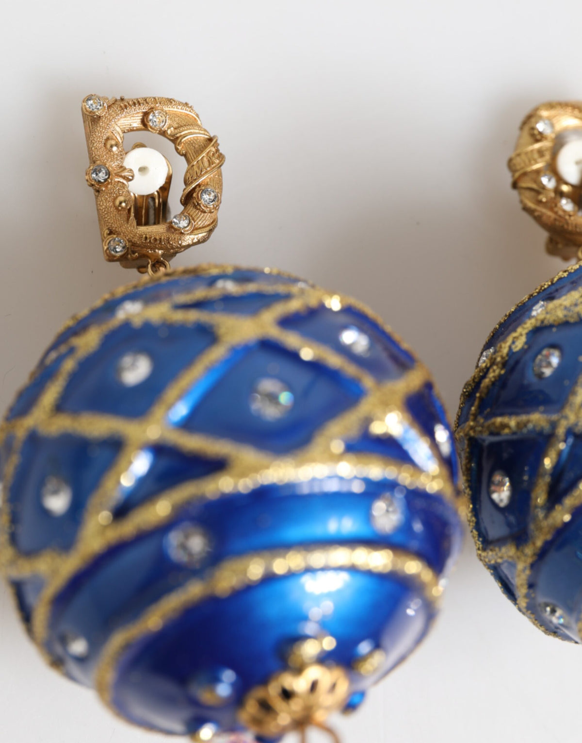 Dolce & Gabbana Vergoldetes Messing Blau Christbaumkugel Kristall Ohrclips